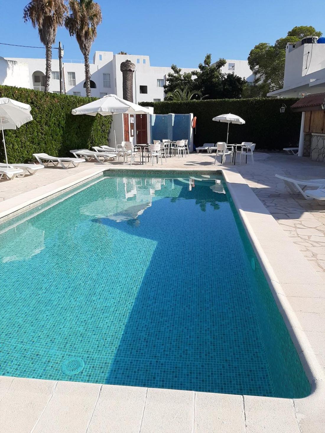 Hostal Oasis Dor Cala D´Or Dış mekan fotoğraf